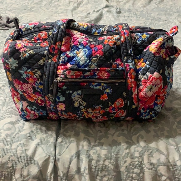 Vera Bradley Handbags - Vera Bradley Travel bag